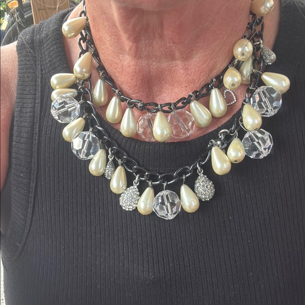 Rodrigo OTAZu Chic Pearl and SWAROVSKI Crystal Necklace